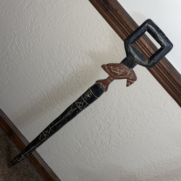 Handcrafted wooden Cane - Picture 4 of 6